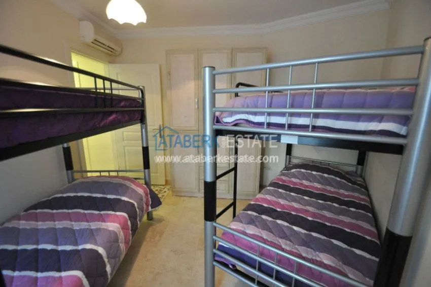 Просторная квартира в Махмутларе, недалеко от моря по очень низкой цене 25 