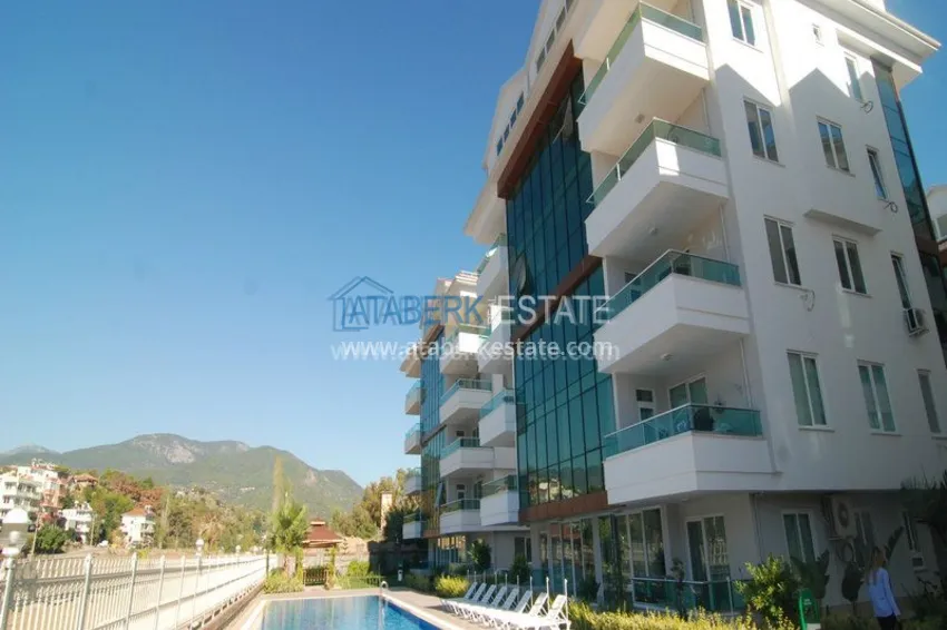 Двухкомнатгая квартира рядом с морем 1 