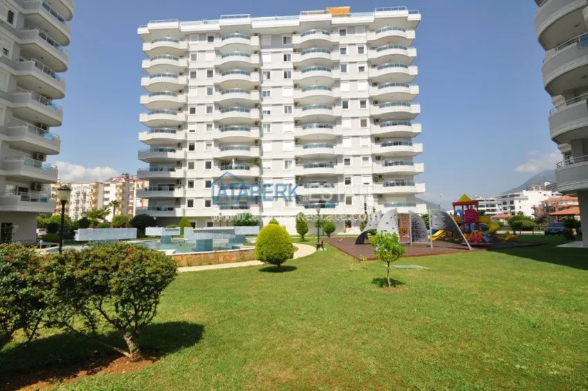 Шикарные апартаменты на первой береговой линии в комплексе с инфраструктурой 64 