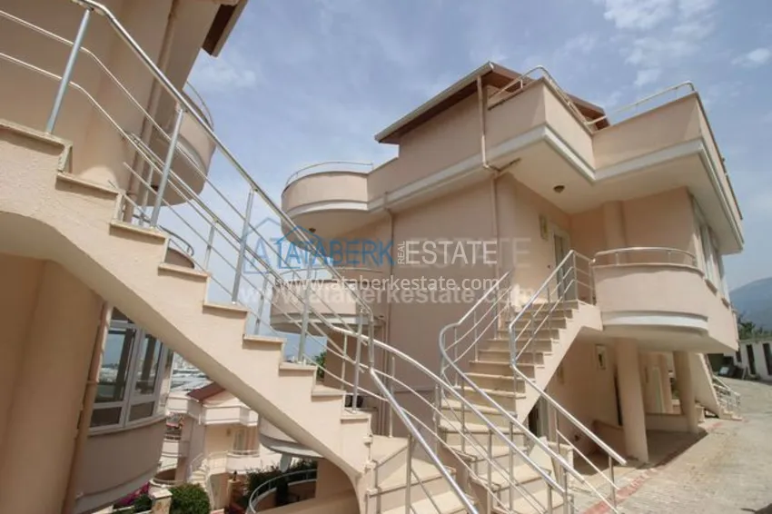 Вилла близнец 2+1 в Каргыджак с потрясающим панорамным видом на море 2 