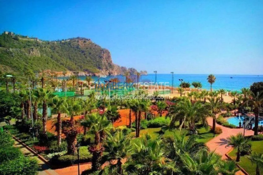 FURNISHED 2+1 APARTMENT IN THE CENTER OF ALANYA 11 