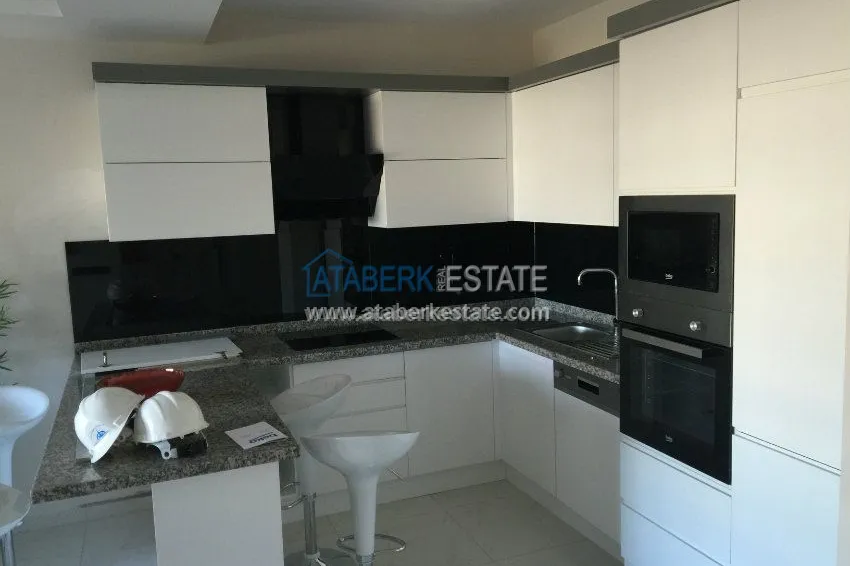 Luxury residential complex in Tosmur, located just 200 meters from the sea, at the best prices! 72 